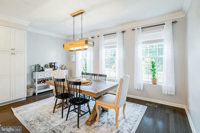 Foto del edificio - 25117 Hickory Ln