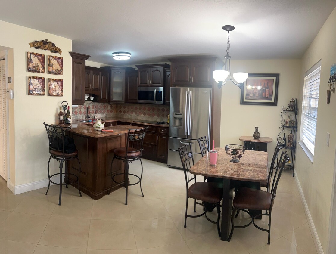 Foto principal - 1753 3rd Ave N