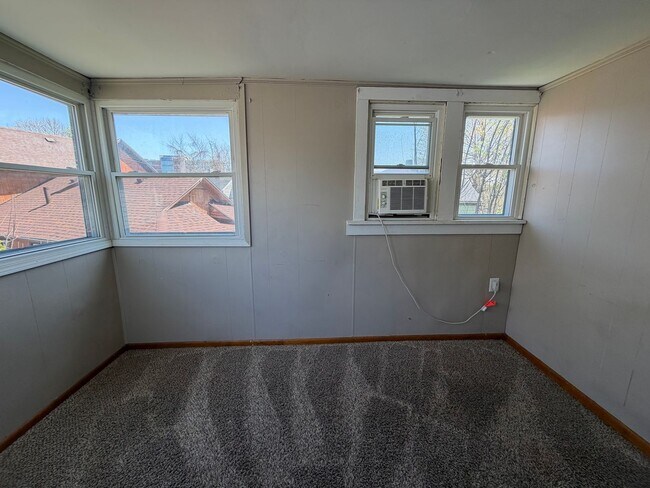 Foto del edificio - 421 Allyn St