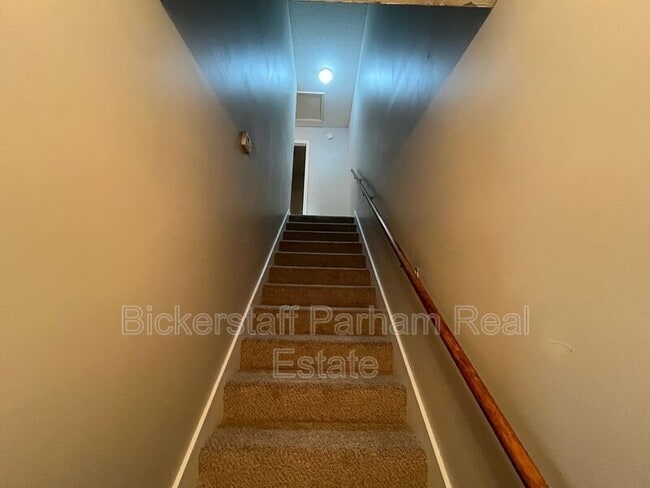 Foto del edificio - 5247 Crystal Ct