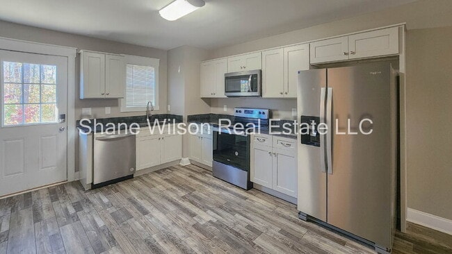 Building Photo - 3263 Chattanooga Rd