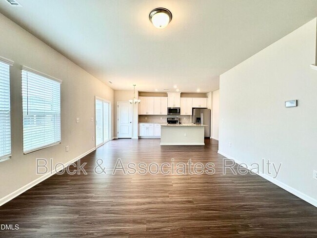 Foto del edificio - 104 Sweet Olive St