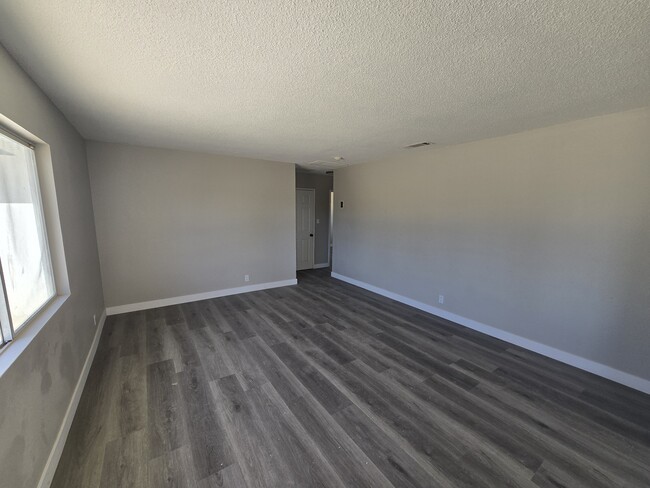 Foto del edificio - 44414 Andale Ave