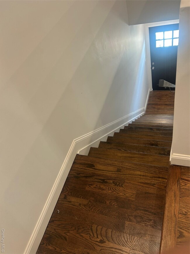 Building Photo - 147-24-147224 224th St