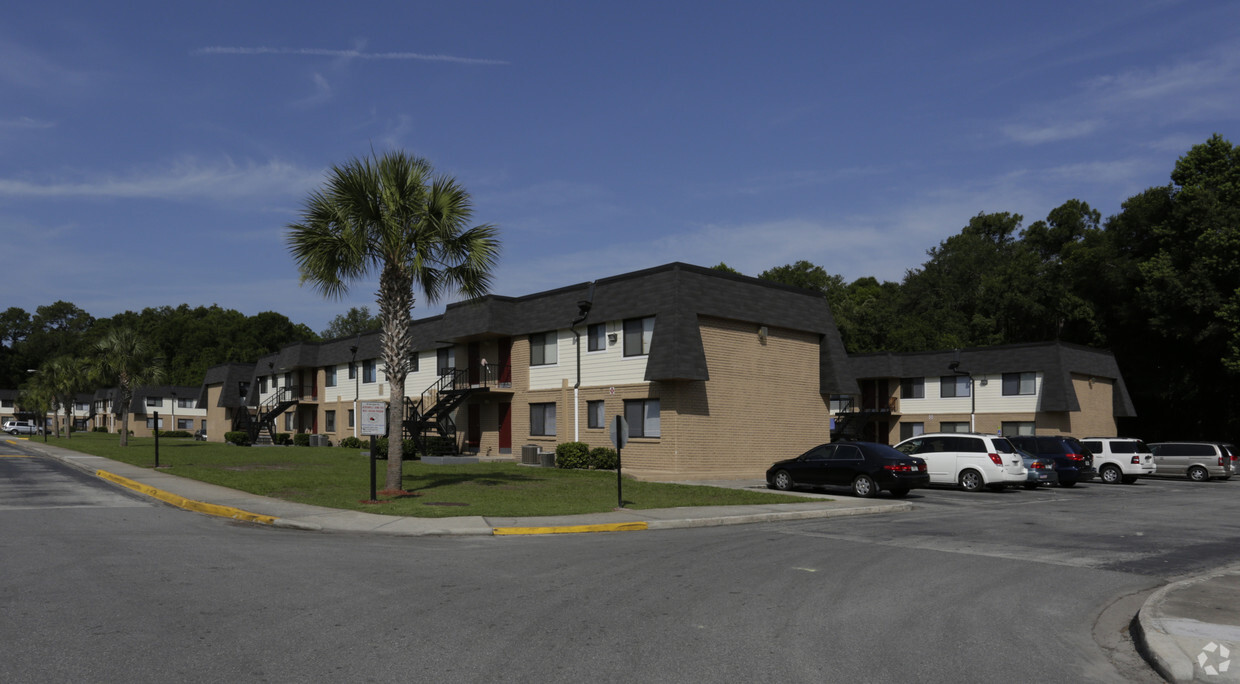 Primary Photo - Sable Palms Apartments