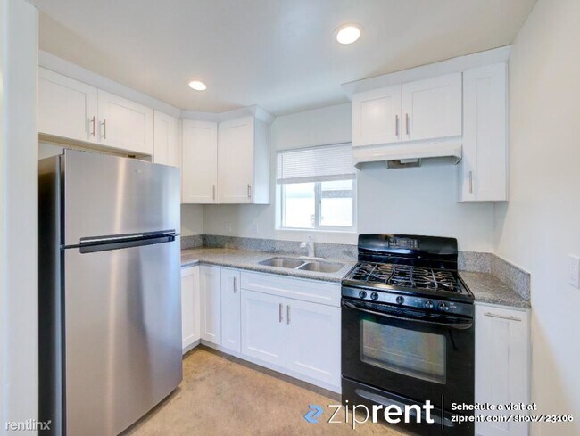 Foto del edificio - 1 br, 1 bath Triplex - 425 East Hermosa St...