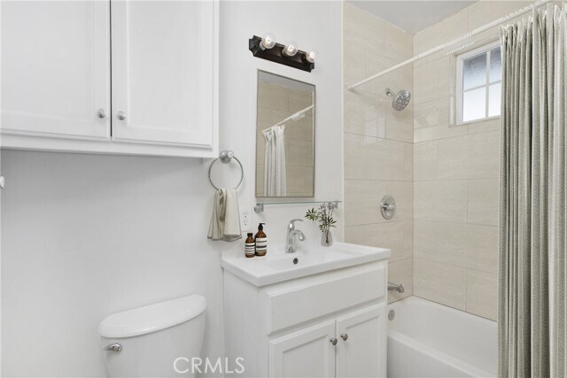 Foto del edificio - 34102 Street of the Amber Lantern