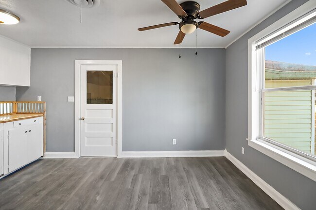 Foto del edificio - 506 Trinity St