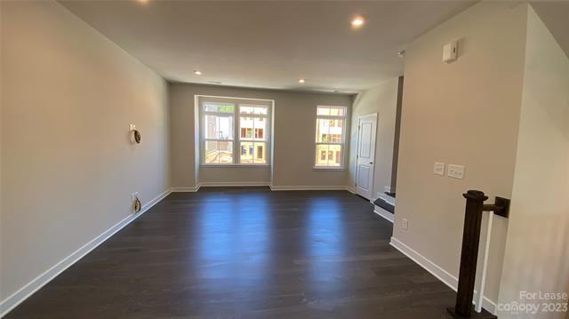 Building Photo - 633 Uwharrie River Rd