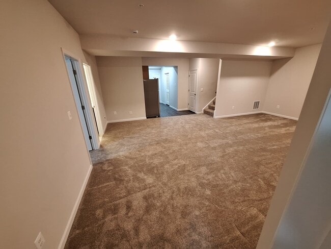 Building Photo - 9875 Selkie Ln