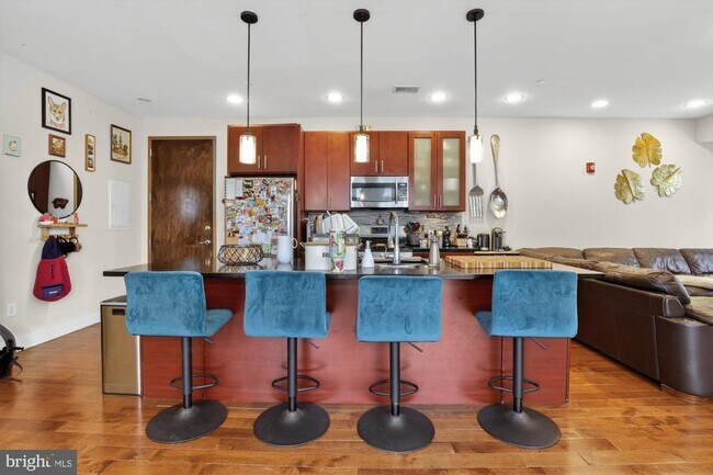 Foto del edificio - 1535 N Philip St