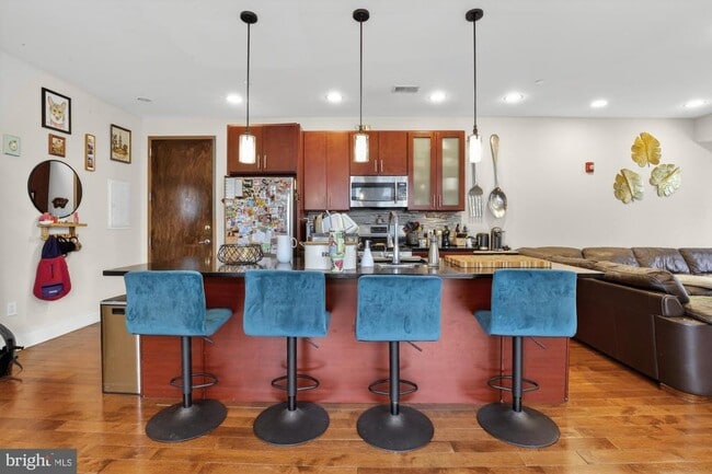 Building Photo - 1535 N Philip St