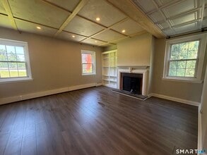 Building Photo - 469 Bantam Rd