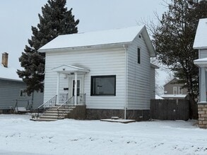 Building Photo - 1612 Mary St