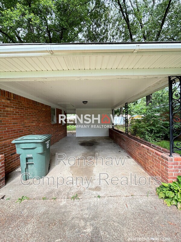 Building Photo - 1591 Marcia Rd