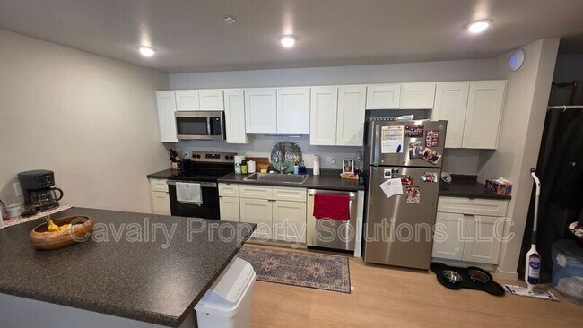 Foto del edificio - 1221 Commonwealth Ave