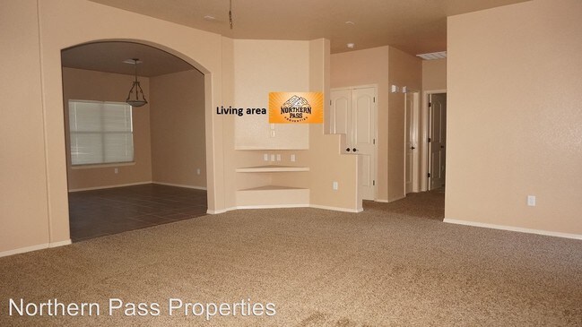 Building Photo - 5337 Lucio Moreno Dr