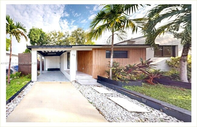 Foto del edificio - 65 NE 68th St