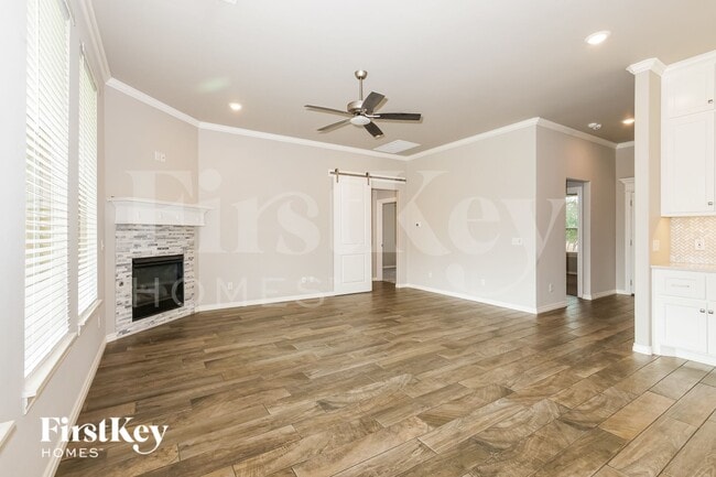 Building Photo - 616 Texoma Dr