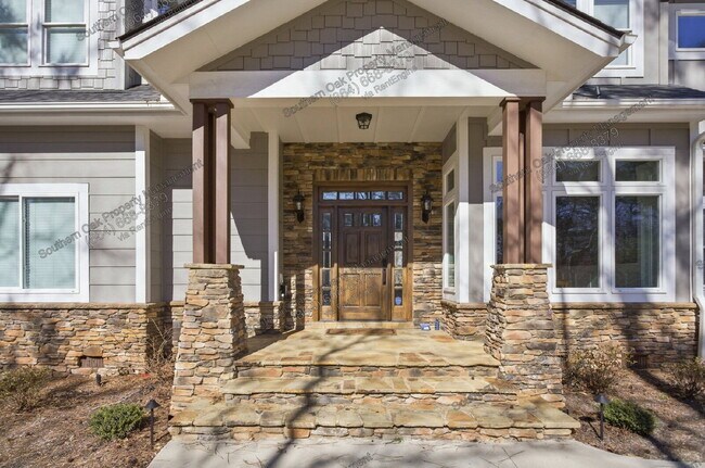 Building Photo - 401 Promontory Ridge