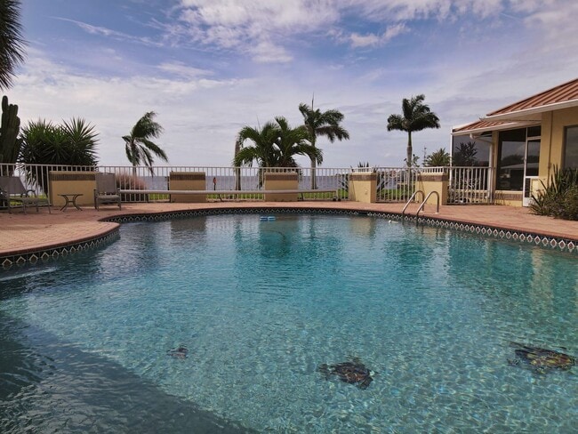 Foto del edificio - 4 br, 4 bath House - 4461 Gardner Drive