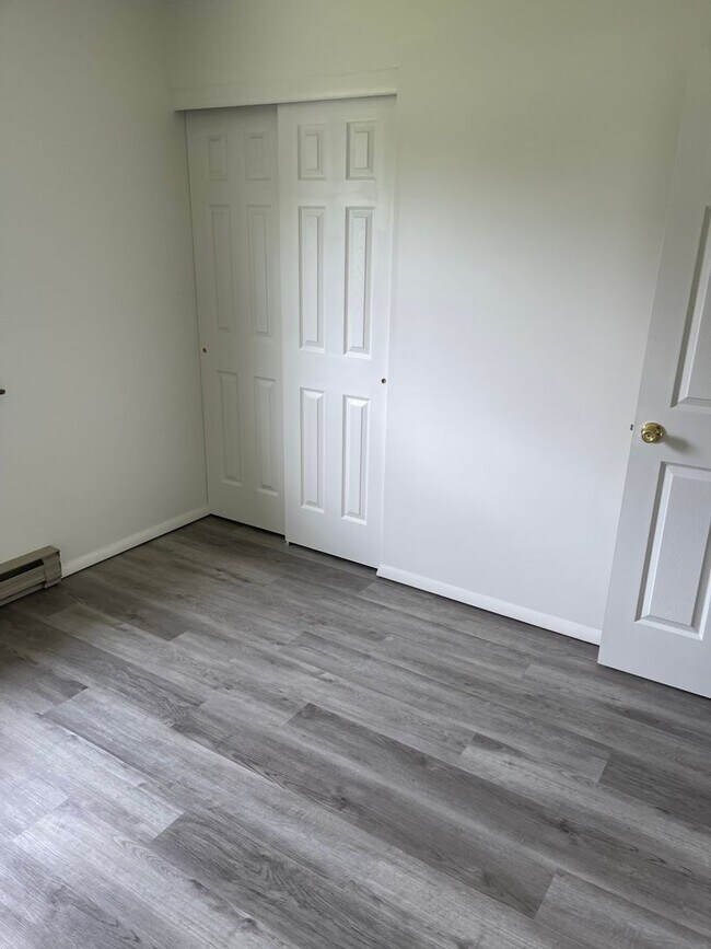 Foto del edificio - Pleasant Gap house available August!