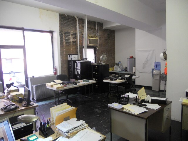 Building Photo - 129 Avenue D