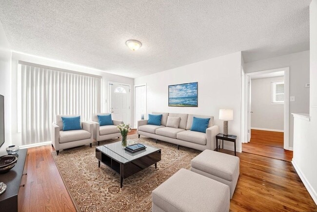 Foto del edificio - 14433 Springfield Ave