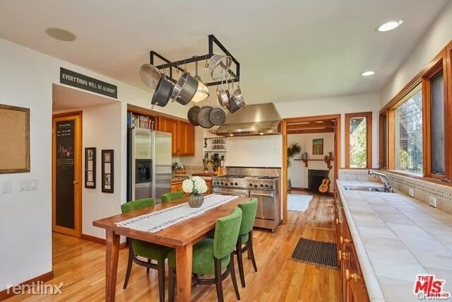 Building Photo - 5 br, 4 bath House - 355 Sycamore Rd