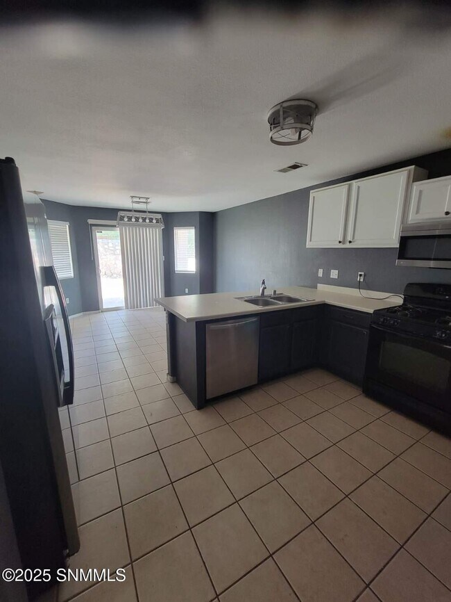 Foto del edificio - 4981 Kyler Rd