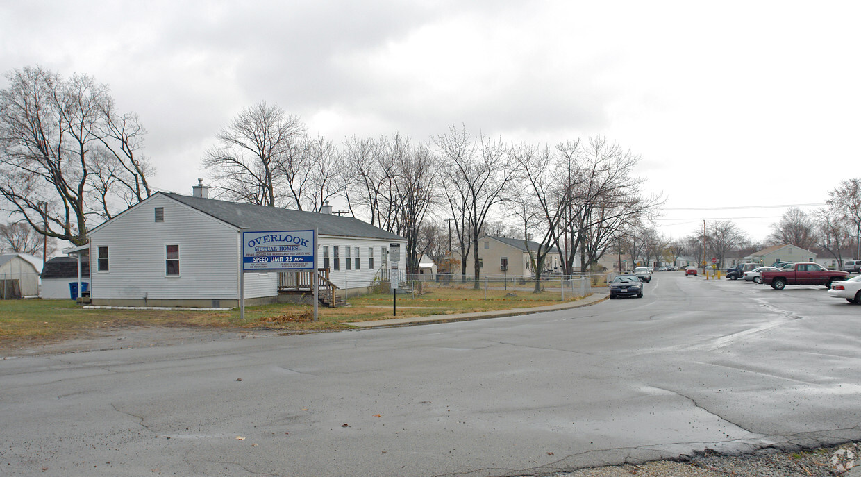 Building Photo - Overlook Mutual Homes