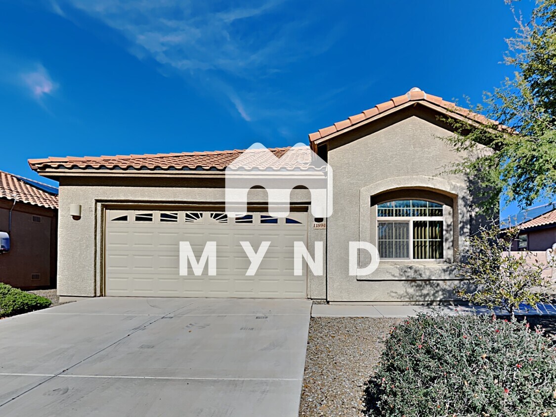 Foto principal - 11894 W Ferndown Dr