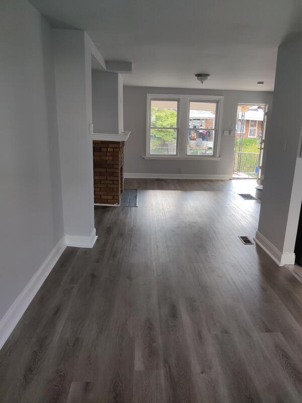 Building Photo - 6227 N Gratz St