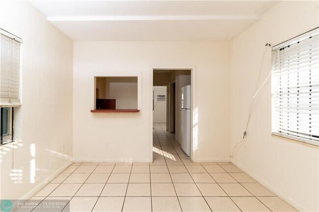 Building Photo - 301 NE 80th Terrace