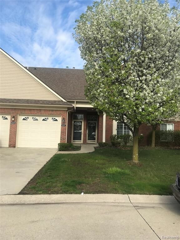 Primary Photo - 14474 Shadywood Dr