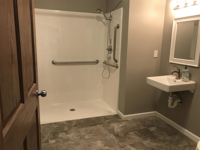 Foto del edificio - 401 S Tower Rd