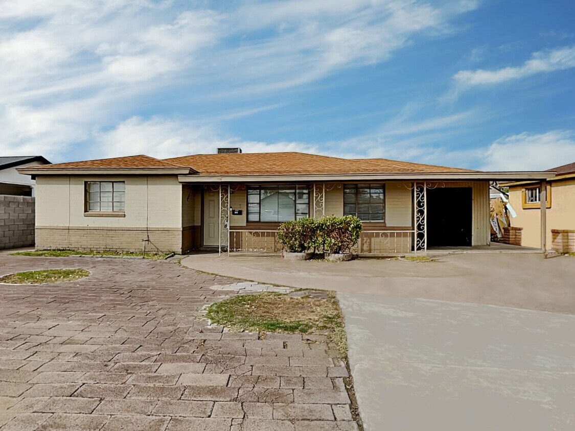 Foto principal - 4534 W Mitchell Dr