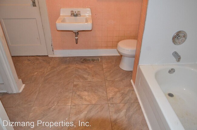 Foto del edificio - 2 br, 1 bath House - 2106 W. Walnut St.