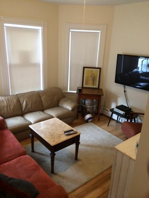 Foto del edificio - 74 Hillside St