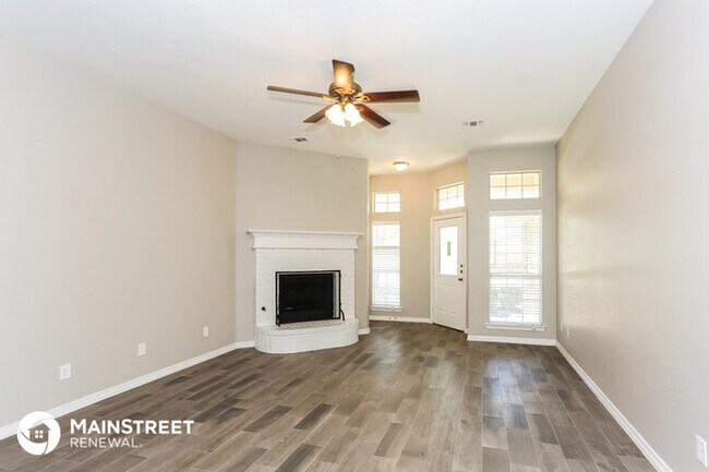 Building Photo - 304 Meadow Ridge Ave