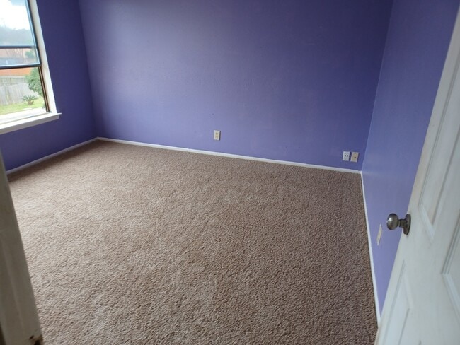 Building Photo - 9315 Rue De Bois