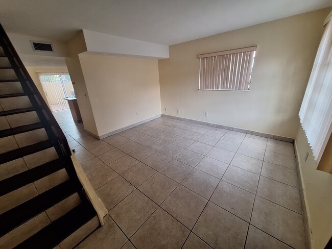 Foto del edificio - 5357 W 23rd Ct