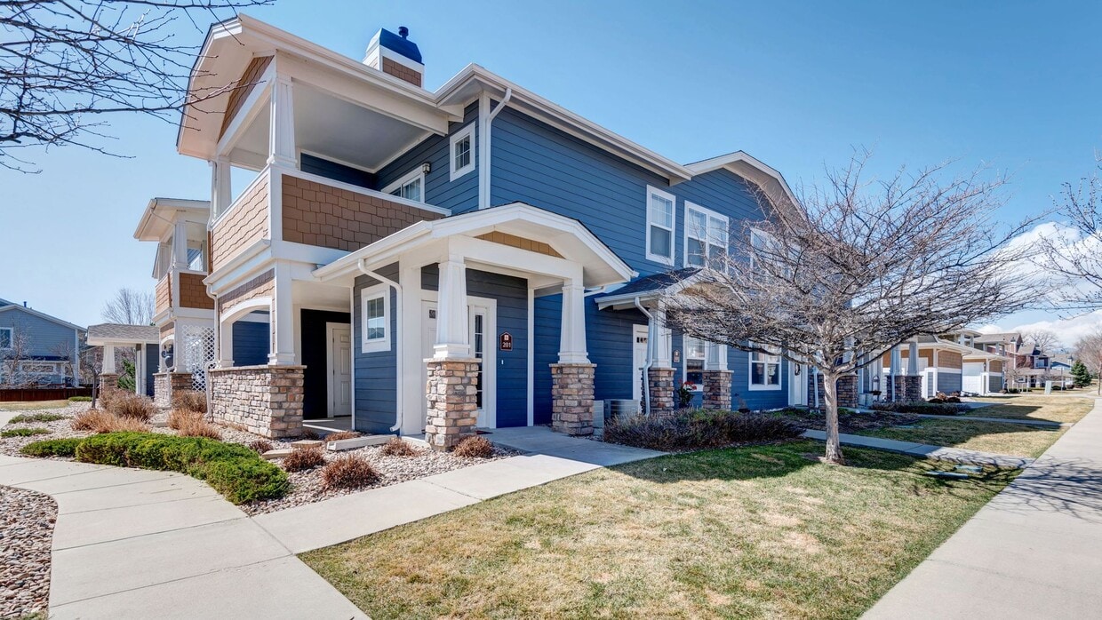 Primary Photo - Don’t Miss This Gorgeous Fort Collins Cond...