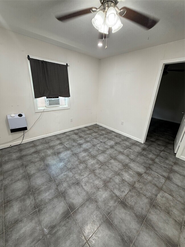 Foto del edificio - 7003 Hoffman St