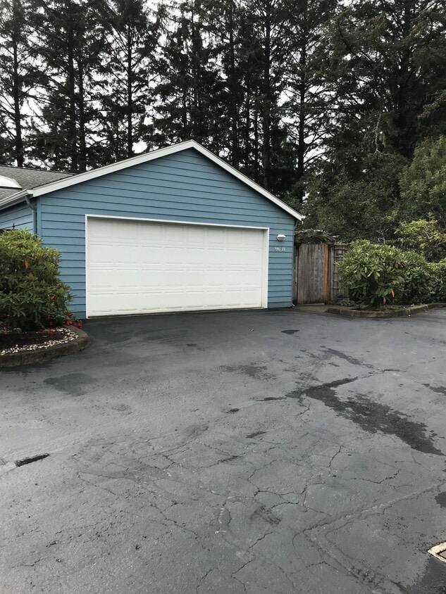 Primary Photo - 96 NW 33rd Pl