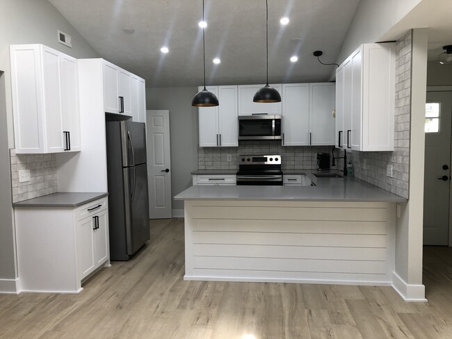 Foto del edificio - 505 E Lincoln Ave