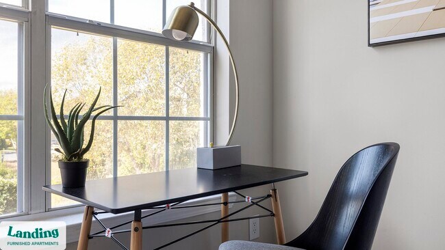 Foto del edificio - 100 Crossing Blvd