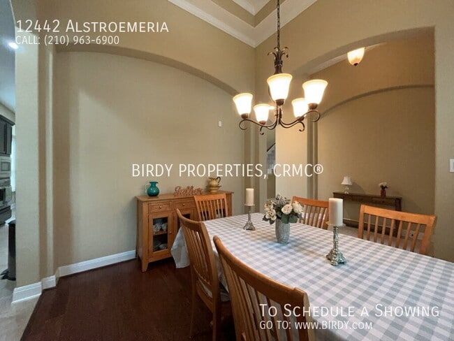 Foto del edificio - 12442 Alstroemeria-