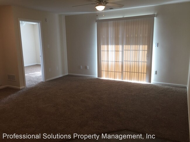 Building Photo - 127 Bane Pl
