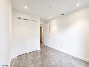 Building Photo - 2402 George Ave S